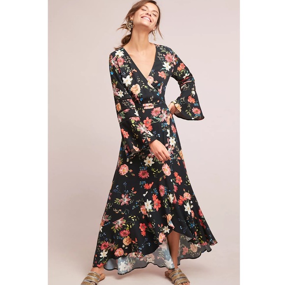 FARM Rio Dresses & Skirts - FARM Rio Summer Flower Wrap Dress in Black Floral